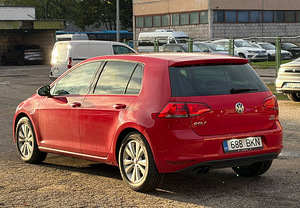 VOLKSWAGEN GOLF (6 foto / 8)