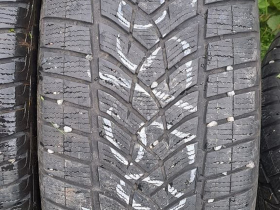M+S / 265 50 19 / Goodyear