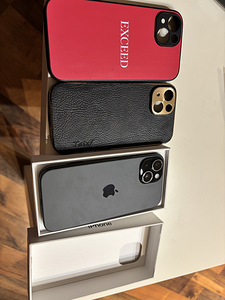 iPhone 15 (3 foto / 6)