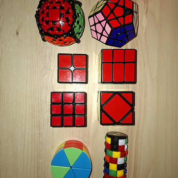 Кубики Рубика (8 шт., все разные)