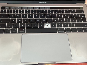 MacBook pro 13inch, 2017, Thunderbolt 3 (4 foto / 10)