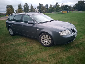 Audi A6 c5 (2 foto / 8)