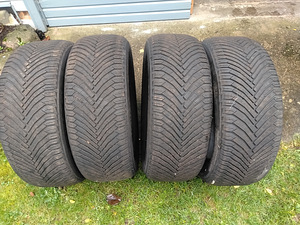 Michelin Alpin 7 225/55/17 6-8 мм (1 фото из 6)