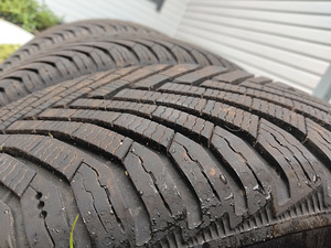 Michelin Alpin 7 225/55/17 6-8 мм (3 фото из 6)