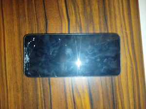 Telefonid varuosadeks (1 foto / 4)