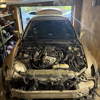 Lexus is220d Varuosad