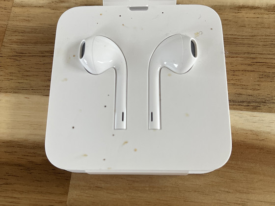 Apple kõrvaklapid. Juhtmega! Uued!!!