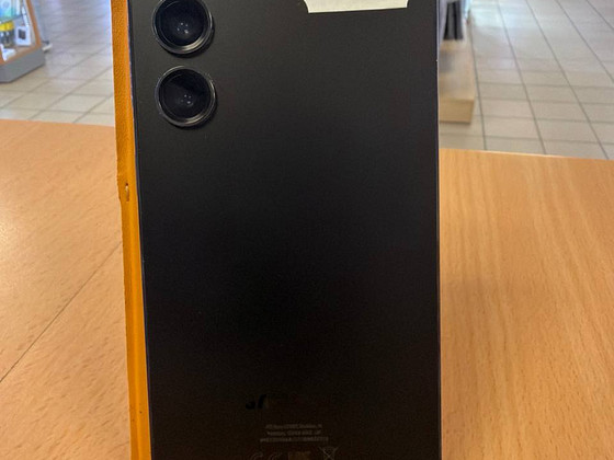 Samsung Galaxy S23 128Gb Black heas korras