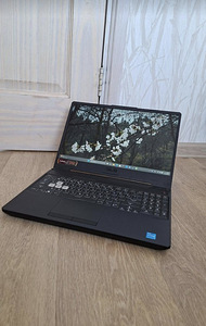 Продам игровой ноутбук asus tuf f15 (1 фото из 3)