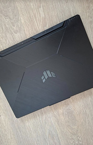 Продам игровой ноутбук asus tuf f15 (2 фото из 3)