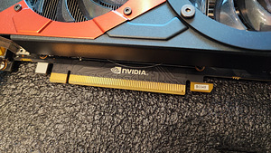 PNY GeForce GTX 1080 8GB GDDR5X (5 foto / 7)