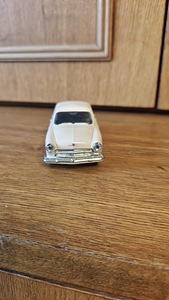 Коллекция моделей автомобилей СССР 1:43 — Made in USSR (10 фото из 10)