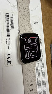 Apple Watch SE GPS 40 мм как новый (2 фото из 4)