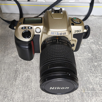 Nikon F60 суперкомплект