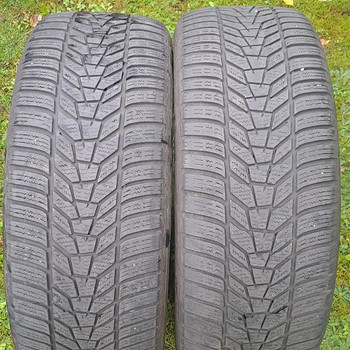 M+S / 235 55 18 / Hankook