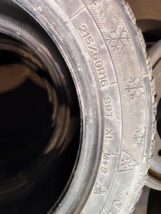 215/60/r16 (2 foto / 4)