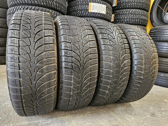 215 60 R 16 Bridgestone Blizzak LM-32