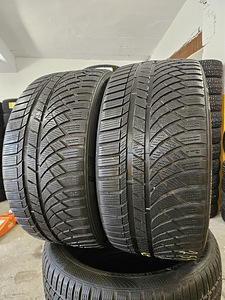255 35 R 19 Kumho WinterCraft WP72 (1 фото из 4)
