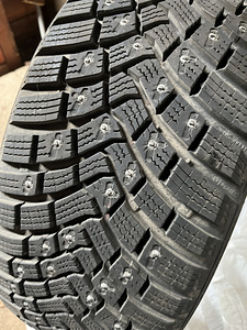 Continental IceContact 195/50 R16 88T XL (1 фото из 3)