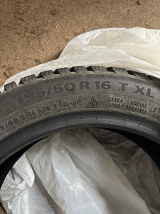 Continental IceContact 195/50 R16 88T XL (3 фото из 3)
