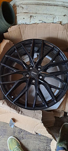 IT Wheels Xana / 9.5Jx21H2 / 5x112 / ET36 / 66.5 (1 foto / 2)