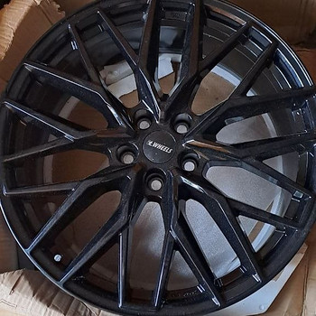 IT Wheels Xana / 9.5Jx21H2 / 5x112 / ET36 / 66.5