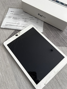 iPad Air 1-го поколения (16GB, Wi‑Fi+4G) на запчасти или для ремонта. (2 фото из 6)