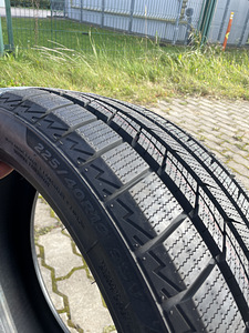 R 19 40 225 (2 foto / 4)
