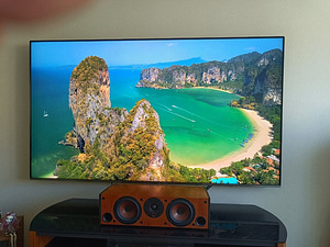 Teler/ teler 75" Samsung 4K Smart TV (UE75NU8000) (7 foto / 9)