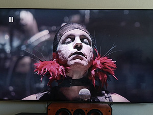 Teler/ teler 75" Samsung 4K Smart TV (UE75NU8000) (8 foto / 9)