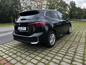 BMW 218i Active Tourer M Sport paket 1.5 100 кВт (3 фото из 8)