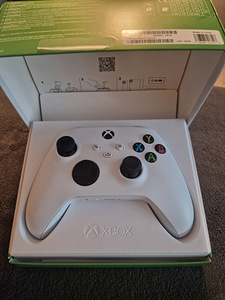 Пульт Xbox (1 фото из 4)