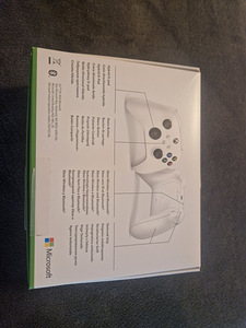 Пульт Xbox (4 фото из 4)