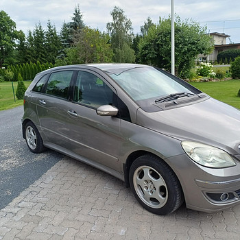 Mercedes-Benz B170