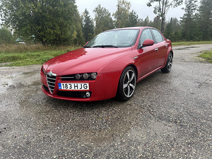 Alfa Romeo 159 1.9 JTD (2 foto / 7)