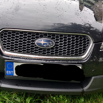 Оригинальная сотовая передняя решётка радиатора Subaru Legacy Spec.B