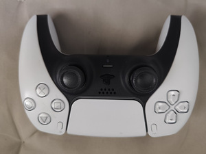 Sony PlayStation 5 DualSense (1 foto / 2)