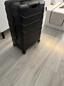 Kohver 74x46x33 (3 foto / 4)