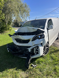 Peugeot (1 фото из 10)