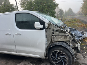 Peugeot (3 фото из 10)