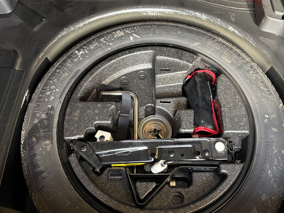 BMW E60/61 Tagavara ratta komplekt