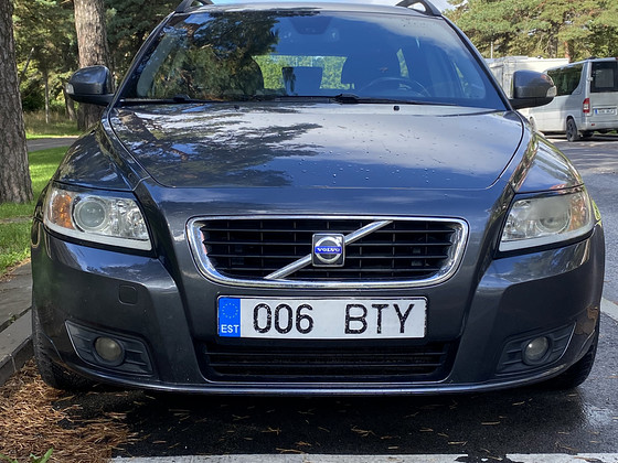 Volvo V50