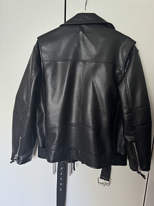 Куртка Cropp (3 фото из 4)