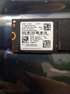 Samsung PM9B1 512GB NVMe M.2 SSD (2 фото из 3)