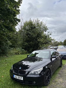 BMW e60 525d 2007 (3 foto / 5)