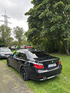 BMW e60 525d 2007 (4 foto / 5)