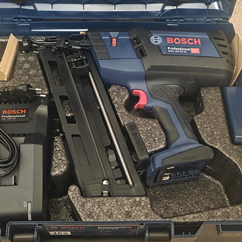 Bosch akunaelapüstol GNH 18V-64m