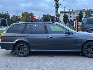 Продам бмв е39 (3 фото из 11)