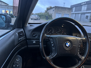 Продам бмв е39 (9 фото из 11)
