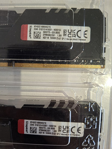 Kingston HyperX / FURY 32GB (4×8GB) DDR4-3200 CL16 (4 foto / 6)